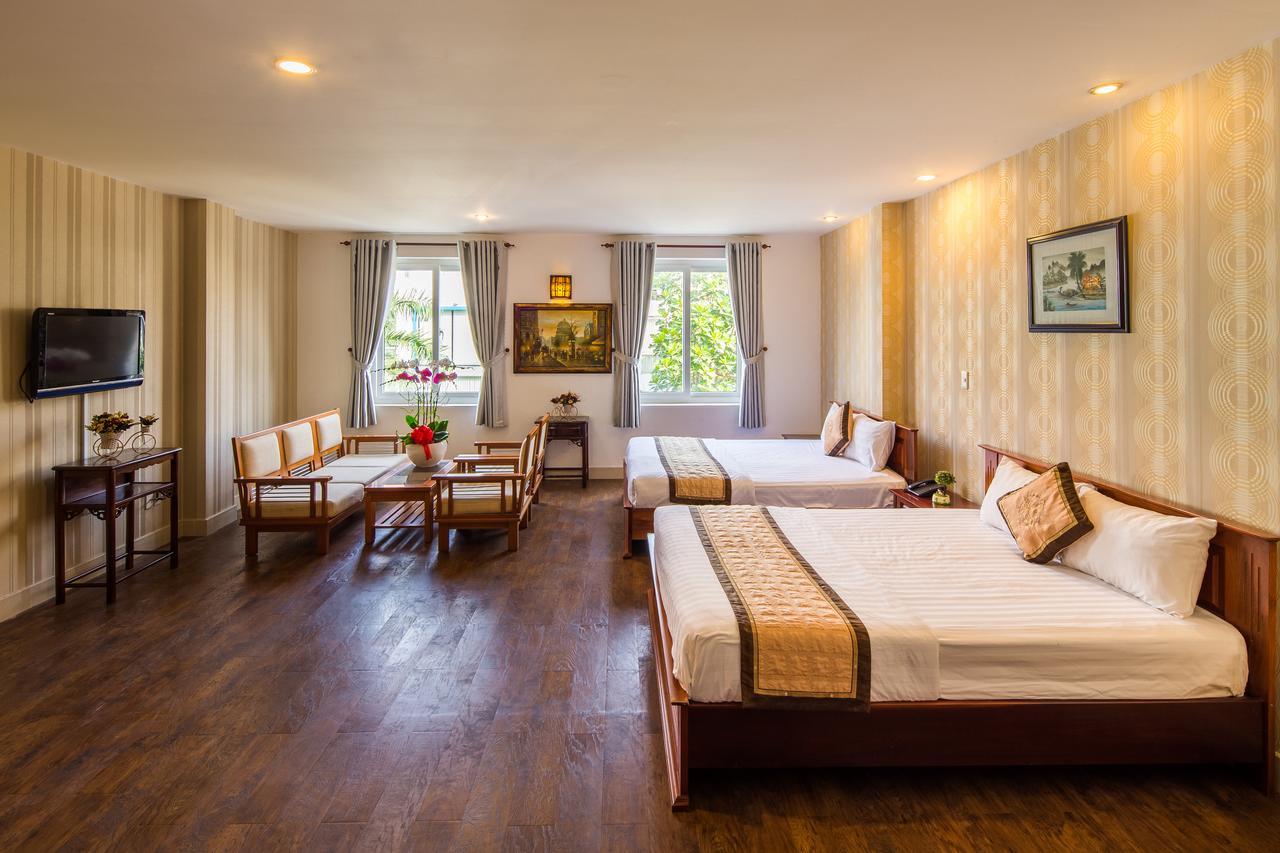 Golf Hotel Ho Chi Minh City Exterior photo