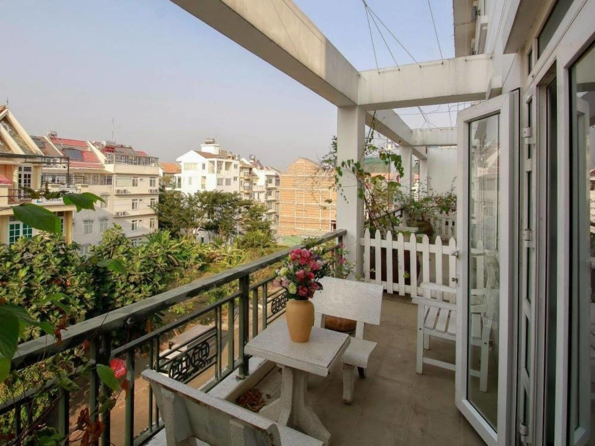 Golf Hotel Ho Chi Minh City Exterior photo