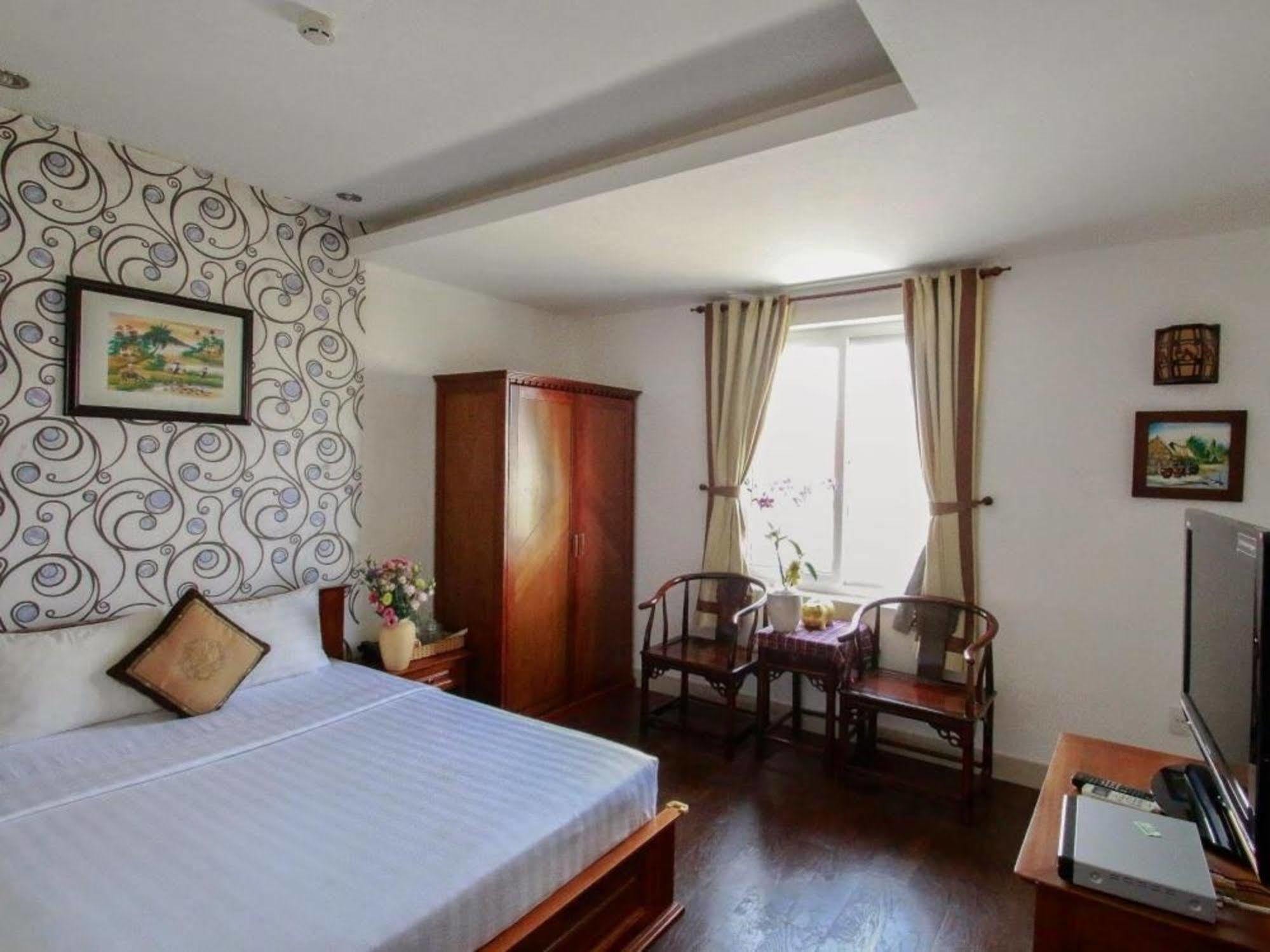 Golf Hotel Ho Chi Minh City Exterior photo