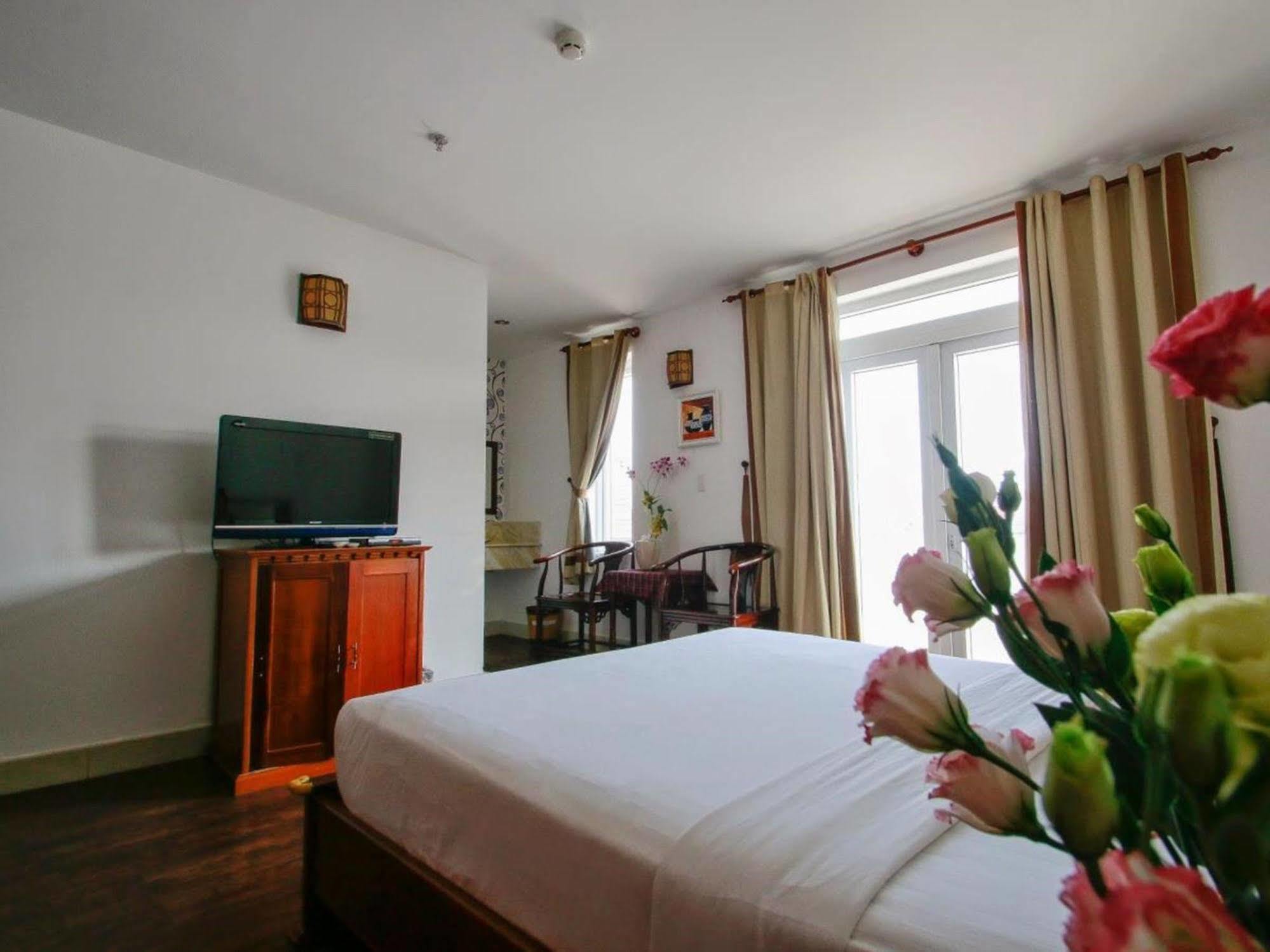 Golf Hotel Ho Chi Minh City Exterior photo